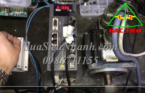 Sửa SERVO DRIVER DELTA 1KW Model ASD-A2-1021-M Serial 0036 Lỗi mất hiển thị Sửa chữa AC SERVO DRIVER DELTA 1KW Model: ASD-A2-1021-M Serial: 0036 Mô tả hư hỏng ban đầu: Lỗi mất hiển thị 