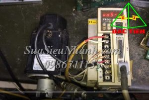 Sửa Servo Driver TECO Model JSDEP-20A Serial 1213 Lỗi AL-02 Over-voltage (Regeneration error) Sửa chữa Ac Servo Driver TECO      Model:  JSDEP-20A   Serial: 1213 Mô tả hư hỏng ban đầu: Lỗi AL-02 Over-voltage (Regeneration error