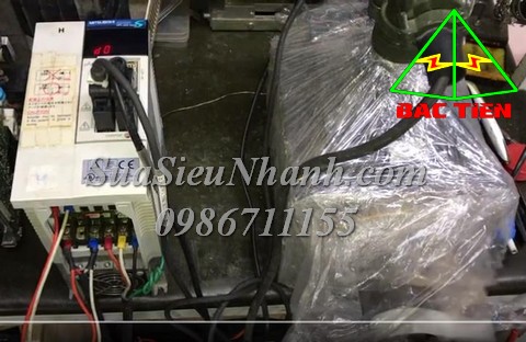 Sửa AC SERVO DRIVER MITSUBISHI 3.5KW MR-J2S-350B Serial: A043 Lỗi AL.24 ( Lỗi 24 ) Main circuit error Sửa chữa AC SERVO DRIVER MITSUBISHI 3.5KW Model: MR-J2S-350B Serial: A043 Mô tả hư hỏng ban đầu: Lỗi AL.24 ( Lỗi 24 ) Main circuit erro