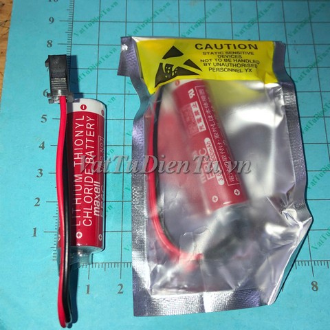 ER6C AA 3.6V F2-40BL Pin nuôi nguồn PIN 3.6V cho PLC FX1N FX2N đầu cắm đen, Mã: F2-40BL, Kiểu chân: Đầu cắm đen 2 dây, Thương hiệu: MAXELL; Dùng cho: Vật tư PLC, Vật tư servo