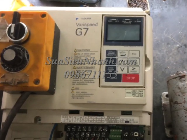 Sửa Biến tần 15kW YASKAWA Varispeed G7 Model: CIMR-G7B4015 Serial: 0293 Lỗi DC áp thấp Sửa chữa Biến tần 15kW YASKAWA Varispeed G7 Model: CIMR-G7B4015 Serial: 0293 Lỗi DC áp thấp