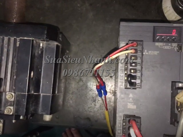 Sửa AC SERVO MOTOR MITSUBISHI Model: HG-SN302J-S100 Serial: 6001 Lỗi cháy mạch và đĩa encoder Sửa chữa AC SERVO MOTOR MITSUBISHI Model: HG-SN302J-S100 Serial: 6001 Lỗi cháy mạch và đĩa encoder