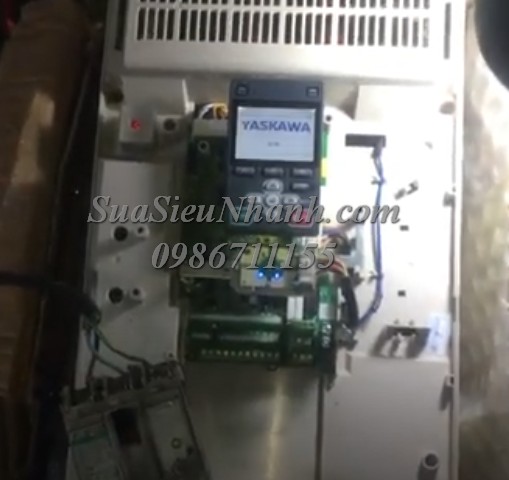 Sửa Biến tần Yaskawa GA700 75kW/55kW 380V Model: CIPR-GA70T4140ABAA-CAAAAA Serial: 0004 Sửa chữa Biến tần Yaskawa GA700 75kW/55kW 380V Model: CIPR-GA70T4140ABAA-CAAAAA Serial: 0004 Lỗi OC Overcurent, chập công suất và mạch điều khiển công suất