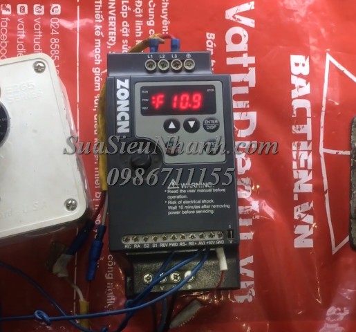 Sửa Biến tần ZONCN 1.5kW Model: NZ100-1R5G-4 Serial: 1016 Lỗi nguồn Sửa chữa Biến tần ZONCN 1.5kW Model: NZ100-1R5G-4 Serial: 1016 Lỗi nguồn