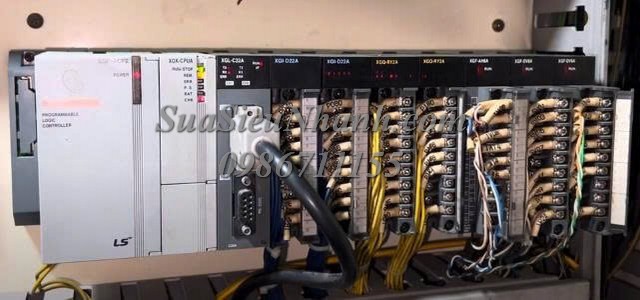 Sửa PLC LS cho máy cán màng nhựa PET XGK-CPUA 0D69 Lỗi báo đèn Err Sửa chữa PLC LS cho máy cán màng nhựa PET Model: XGK-CPUA Serial: 0D69 Tình trạng sau khi kiểm tra: Lỗi báo đèn Err