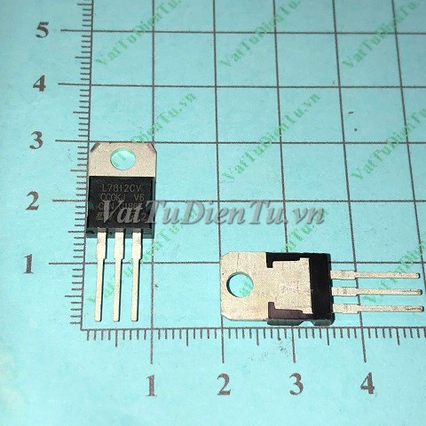 7812 L7812CV IC Ổn áp nguồn 12V; Kiểu chân: cắm 3 chân TO-220; Mã: L7812CV; Hãng sx: ST