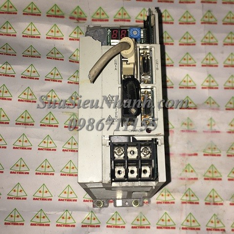 MR-J2S-100B AC SERVO DRIVER 1kW MITSUBISHI (HTM); Mã: MR-J2S-100B; Xuất xứ: Hàng tháo máy