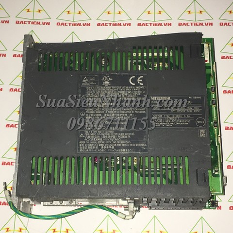 MR-J3-100B AC SERVO 1kW MITSUBISHI (HTM); Mã: MR-J3-100B; Xuất xứ: Hàng tháo máy 