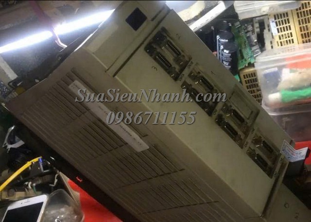 Sửa AC SERVO DRIVER MITSUBISHI MDS-C1-SP-75 1J44 Lỗi 37 Sửa chữa AC SERVO DRIVER MITSUBISHI Model: MDS-C1-SP-75 Serial: 1J44 Lỗi 37