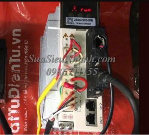 Sửa AC SERVO DRIVER JMC 750W JASD7502-20B 9020 Lỗi không nhận xung     Sửa chữa AC SERVO DRIVER JMC 750W    
Model:  JASD7502-20B   Serial: 9020
Lỗi không nhận xung     
Phụ kiện kèm theo: AC SERVO MOTOR JMC 750W Model: 80JASM507230K-17BCZ Serial: 1005; Màn hình cảm ứng HMI DELTA Model: DOP-107BV Serial: 0B31; PLC DELTA Model: DVP14SS211T Serial: 1320; 3 cáp