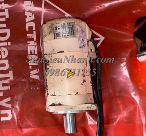 Sửa AC SERVO MOTOR PANASONIC 400W MSMA042A1E 080N Lỗi encoder, động cơ rung Sửa chữa AC SERVO MOTOR PANASONIC 400W Model: MSMA042A1E Serial: 080N Lỗi encoder, động cơ rung