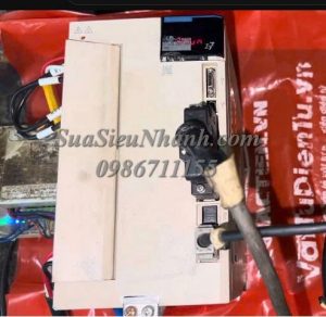 Sửa AC SERVO DRIVER 3kW YASKAWA SGD7S-200A00A002 0036 Lỗi chập nguồn đầu vàoSửa chữa AC SERVO DRIVER 3kW YASKAWA Model: SGD7S-200A00A002 Serial: 0036 Lỗi chập nguồn đầu vào