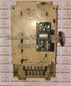 SGDB-20ADPY193 0014 AC SERVO DRIVER 1.3kW YASKAWA;Mã: SGDB-20ADPY193-0014;Xuất xứ: Hàng tháo máy