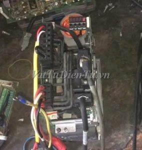 Sửa SERVO DRIVER MITSUBISHI 3kW MR-JE-300A 5337 Lỗi AL24.2 chạy lâu mới lỗiSửa chữa SERVO DRIVER MITSUBISHI 3kW
Model: MR-JE-300A Serial: 5337
Lỗi AL24.2 chạy lâu mới lỗi