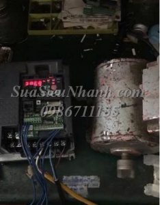 Sửa Biến tần 1.5kW MITSUBISHI FR-E740-1.5K C055 Lỗi nguồn; Sửa chữa Biến tần 1.5kW MITSUBISHI; Model: FR-E740-1.5K Serial: C055; Lỗi nguồn