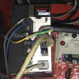 Sửa SERVO DRIVER Panasonic 1.5kW MDDKT5540E 734N Lỗi Err.21.0 Sửa chữa SERVO DRIVER Panasonic 1.5kW
Model: MDDKT5540E Serial: 734N
Lỗi Err.21.0
Phụ kiện kèm theo: SERVO MOTOR Panasonic 1.5kW Model: MDME152GCGM Serial: 408N; 3 cáp