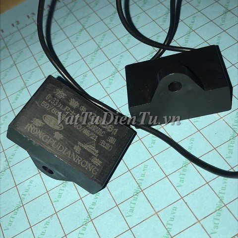 Tụ 0.33uF 630VAC 2 dây; Mã: CBB61-033uF630VAC; Dùng cho: vật tư quạt điện, vật tư điều hòa; Tag: tụ quạt 0.33uF 450VAC, tụ điều hòa 0.33uF 630VAC