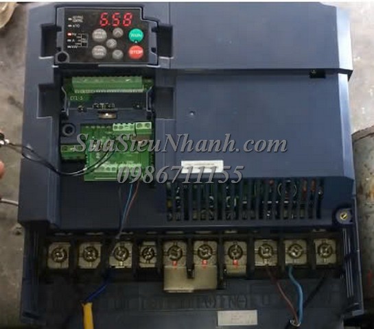 Sửa chữa Biến tần Fuji FRENIC-Ace Model: FRN0037E2S-4K Serial: 45YD Lỗi: mất hiển thị