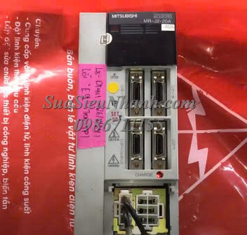 Sửa chữa AC SERVO DRIVER MITSUBISHI 200W Model: MR-J2-20A-N26 Serial: 8030 Lỗi: E9