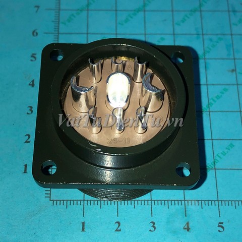 MS3102A24-11P MS3102A 24-11P Ổ cắm 9 chân SOCKET 9Pin ổ cắm servo motor 9Pin; Mã: MS3102A24-11P; Kiểu chân: đực thẳng; Dùng cho: Vật tư servo Mitsubishi, DELTA, Yaskawa; Phân nhóm: Connector 9P