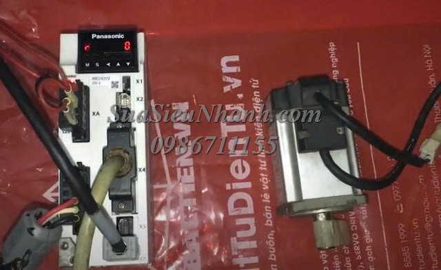 Sửa AC SERVO DRIVE PANASONIC 400W MBDLT25SF 797Z Lỗi mất tín hiệu ra chân 10 và 11 Sửa chữa AC SERVO DRIVE PANASONIC 400W Model: MBDLT25SF Serial: 797Z Lỗi mất tín hiệu ra chân 10 và 11