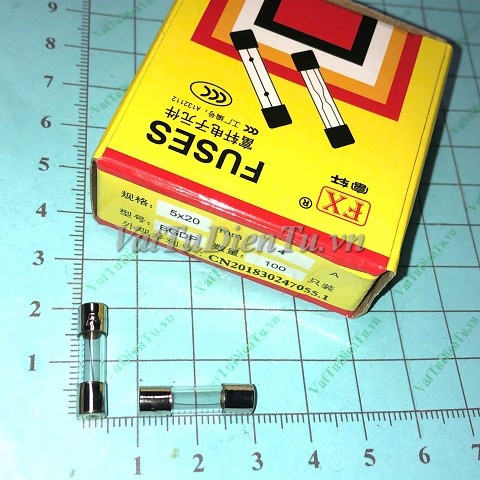 Cầu chì 4A 250V 4A 5x20mm, cầu chì ống thủy tinh, cầu chì thủy tinh; Mã: F4A250V5x20; Xuất xứ: Hàng mới