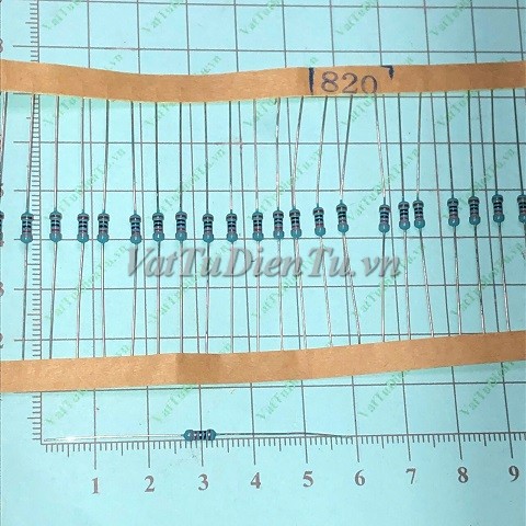 Điện trở 820R 0.25W 820R0.25W820R sai số 1%; Mã: R820R025W; Xuất xứ: Hàng mới