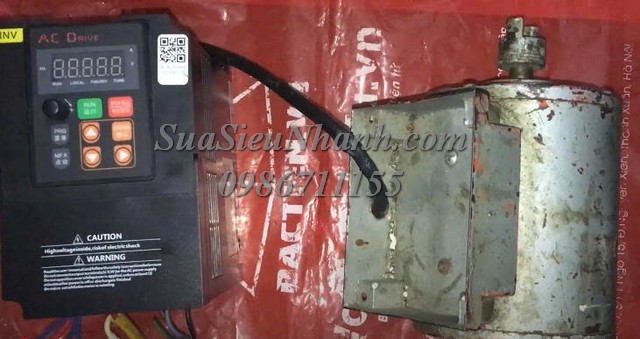 Sửa BIẾN TẦN VEKO 0.75KW V8M4T0R75GB 7174 Lỗi nguồn Sửa chữa BIẾN TẦN VEKO 0.75KW Model: V8M4T0R75GB Serial: 7174 Lỗi nguồn