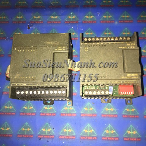 6ES7223-1PH22-0XA0 PLC SIEMENS EM 223 DC/RELAY; Mã: 6ES7223-1PH22-0XA0; Xuất xứ: Hàng tháo máy