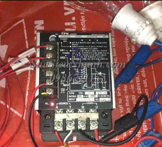 Sửa Bộ điều khiển nhiệt TPR-Series TPR-2P-25MR 0954 Lỗi Sửa chữa Bộ điều khiển nhiệt TPR-Series Model: TPR-2P-25MR Serial: 0954 Lỗi