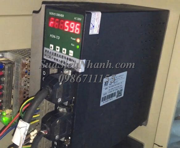 Sửa AC SERVO DRIVER Hirden H3N-TD-C 0135 Lỗi động cơ không quay Sửa chữa AC SERVO DRIVER Hirden Model: H3N-TD-C Serial: 0135 Lỗi động cơ không quay Phụ kiện kèm theo: AC SERVO MOTOR Hirden 1.57kW Model: B1310015FR12C0A0 Serial: 0608; 2 cáp