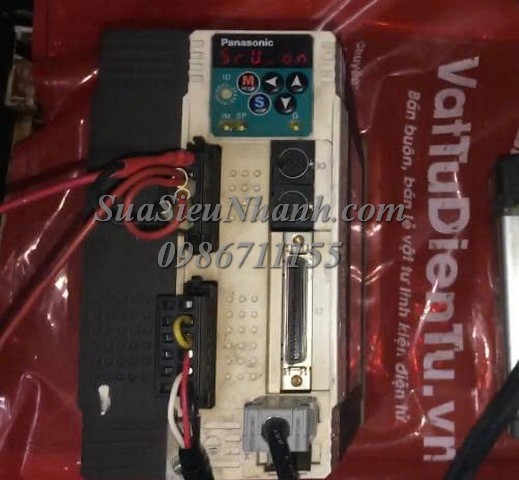 Sửa AC SERVO DRIVER Panasonic 1kW MDDDT3530003 113N Lỗi Err.14 Sửa chữa AC SERVO DRIVER Panasonic 1kW Model: MDDDT3530003 Serial: 113N Lỗi Err.14