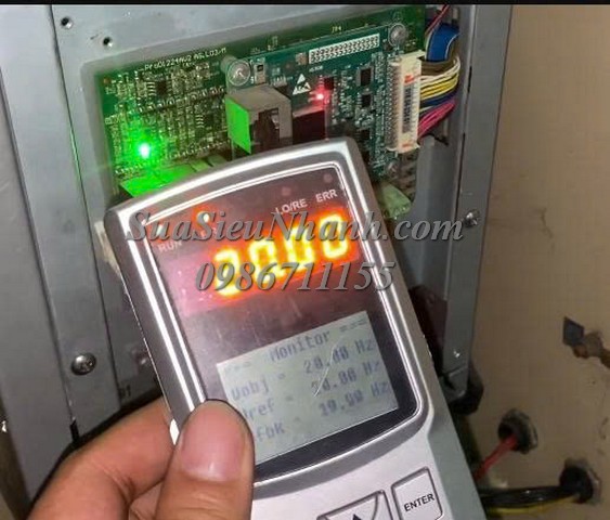 Sửa Biến tần IR Ingersoll Rand 11kW AS1804T0011F7CCC 0001 Lỗi chập nổ công suất và mạch điều khiển Sửa chữa Biến tần IR Ingersoll Rand 11kW Model: AS1804T0011F7CCC Serial: 0001 Lỗi chập nổ công suất và mạch điều khiển công suất Phụ kiện kèm theo: Màn hình IR Ingersoll Rand Model: 49118029 Serial: 0015