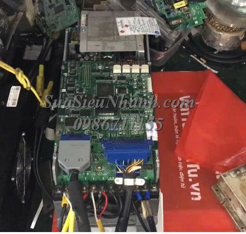 Sửa AC SERVO DRIVER 3.0kW YASKAWA SERVOPACK CACR-SR30BE13S 5926 Lỗi 2 gạch Sửa chữa AC SERVO DRIVER 3.0kW YASKAWA SERVOPACK Model: CACR-SR30BE13S Serial: 5926 Lỗi 2 gạch Phụ kiện kèm theo: AC SERVO MOTOR YASKAWA 1.8kW Model: USAFED-20C22K; 2 cáp
