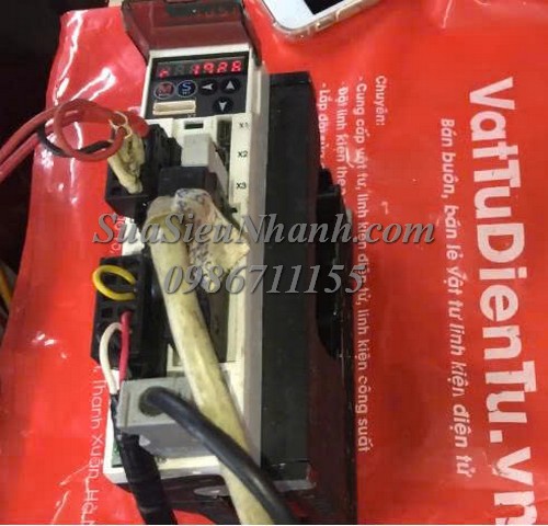 Sửa AC SERVO MOTOR Panasonic 0.4kW MHMJ042P1S 339N Lỗi 49 Sửa chữa AC SERVO MOTOR Panasonic 0.4kW Model: MHMJ042P1S Serial: 339N Lỗi 49