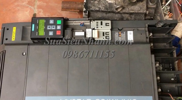 Sửa Biến tần SIEMENS SINAMICS G120XA 110kW 6SL3220-1YD46-0UB0 379 Lỗi F7800 No Power unit prese Sửa chữa Biến tần SIEMENS SINAMICS G120XA 110kW Model: 6SL3220-1YD46-0UB0 Serial: 3791 Lỗi F7800 No Power unit present