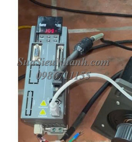 Sửa AC SERVO DRIVER DELTA 1.5kW ASDA-A2 ASD-A2-1521-L 0179 Lỗi chập cháy đâu ra motor chập nguồn Sửa chữa AC SERVO DRIVER DELTA 1.5kW ASDA-A2 Model: ASD-A2-1521-L Serial: 0179 Lỗi chập cháy đâu ra motor, chập nguồn điều khiển, đã bị sửa chữa Phụ kiện kèm theo: AC SERVO MOTOR DELTA 1.5kW Model: ECMA-E11315RX Serial: 0046; 2 cáp