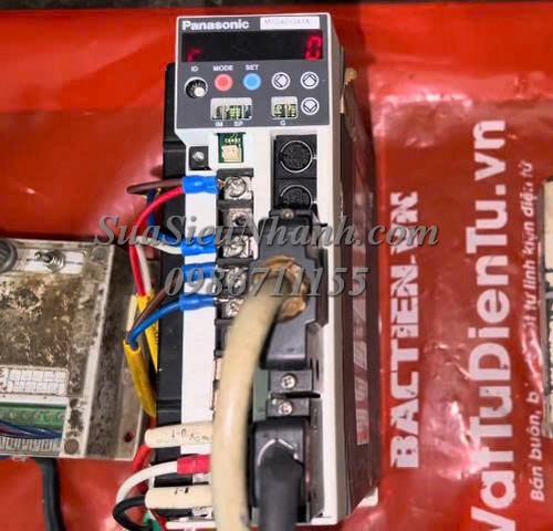 Sửa AC SERVO MOTOR PANASONIC 0.4kW MSMA042A1E 273N Lỗi Err.16 Sửa chữa AC SERVO MOTOR PANASONIC 0.4kW Model: MSMA042A1E Serial: 273N Lỗi Err.16
