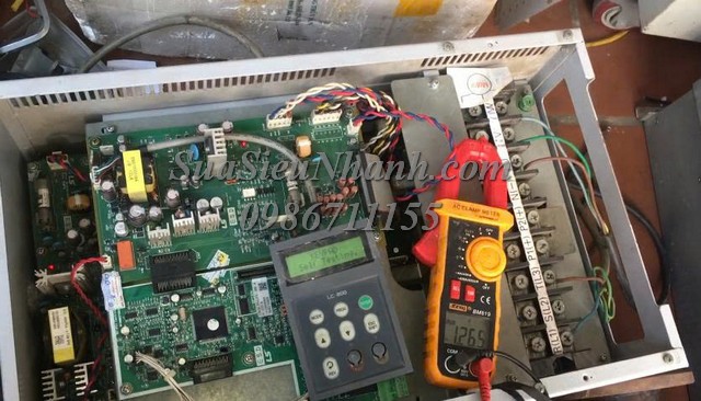 Sửa Biến tần LS iP5A 45kW SV450iP5A-40 0549 Lỗi Stall Lỗi dòng ra cao Sửa chữa Biến tần LS iP5A 45kW Model: SV450iP5A-40 Serial: 0549 Lỗi Stall Lỗi dòng ra cao