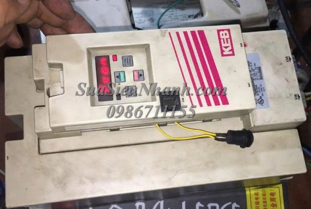 Sửa Biến tần KEB F5 15kW 16F5A1E-34GA 0980 Lỗi OC Sửa chữa Biến tần KEB F5 15kW Model: 16F5A1E-34GA Serial: 0980 Lỗi OC