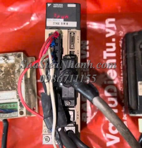 Sửa AC SERVO DRIVER YASKAWA 200W SGDV-1R6A01A 0025 Lỗi 7ab Lỗi A.7ab Sửa chữa AC SERVO DRIVER YASKAWA 200W Model: SGDV-1R6A01A Serial: 0025 Lỗi 7ab Lỗi A.7ab