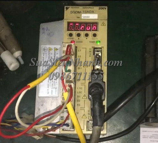 Sửa AC SERVO DRIVER YASKAWA 1.0kW SGDM-10ADA 0028 Lỗi Sửa chữa AC SERVO DRIVER YASKAWA 1.0kW Model: SGDM-10ADA Serial: 0028 Lỗi