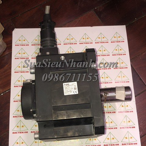 HG-SN302J-S100 AC SERVO MOTOR Mitsubishi 3kW JE; Mã: HG-SN302J-S100; Xuất xứ: Hàng tháo máy