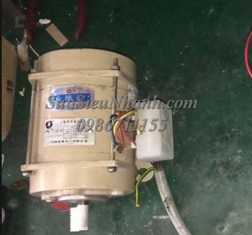 Sửa Động cơ 3 pha 90W 380V S-50M2 1400 Lỗi chập cuộn dây Sửa chữa Động cơ 3 pha 90W 380V Model: S-50M2 Serial: 1400 Lỗi chập cuộn dây