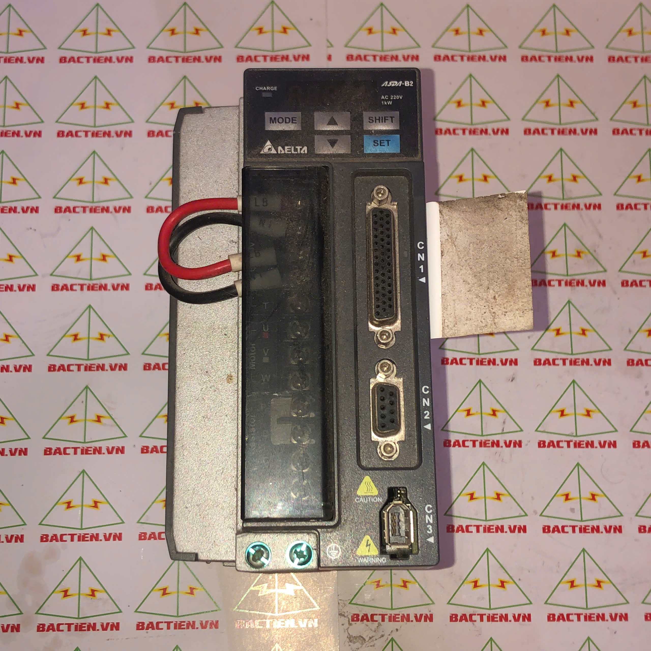 ASD-B2-1021-B AC SERVO DRIVER 1kW DELTA B2;Mã: ASD-B2-1021-B-TM;Xuất xứ: Hàng tháo máy
