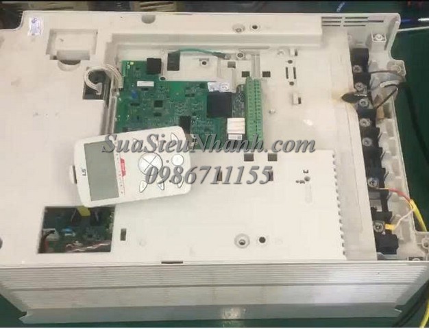 Sửa Biến tần LS 45kW H100 LSLV0450H100-4COFD 0811 Lỗi Searching Inv Check Line Plz Sửa chữa Biến tần LS 45kW H100 Model: LSLV0450H100-4COFD Serial: 0811 Lỗi Searching Inv Check Line Plz