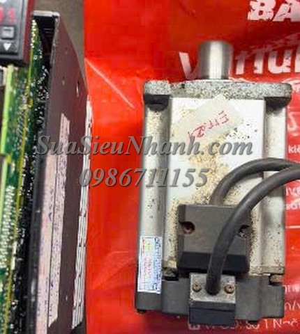 Sửa AC SERVO MOTOR Panasonic 0.75kW MHMJ082G1U 767N Lỗi Err.49.0 Sửa chữa AC SERVO MOTOR Panasonic 0.75kW Model: MHMJ082G1U Serial: 767N Lỗi Err.49.0