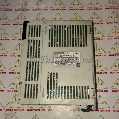 MR-J2-20A-N26 SERVO DRIVER 200W MITSUBISHI 200W;Mã: MR-J2-20A-N26;Xuất xứ: Hàng tháo máy