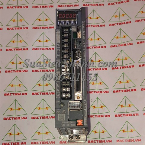 MR-J4-10A AC SERVO DRIVER 100W MITSUBISHI; Mã: MR-J4-10A; Xuất xứ: Hàng tháo máy