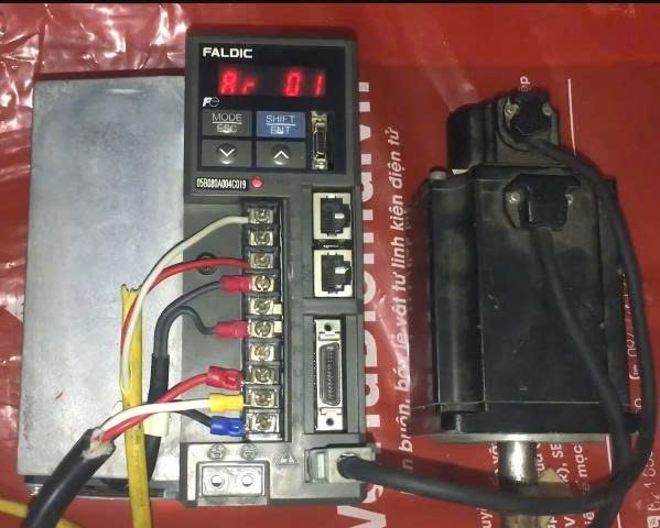 Sửa SERVO DRIVER Fuji 1000W FALDIC RYS102S3-RRS-Z69 C019 Lỗi mất nguồn Sửa chữa SERVO DRIVER Fuji 1000W FALDIC Model: RYS102S3-RRS-Z69 Serial: C019 Lỗi mất nguồn